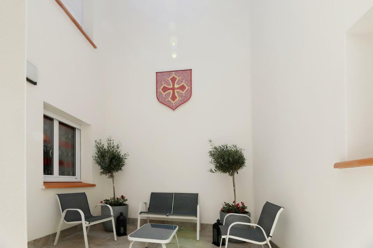 Le Porta 5 Apartman Albi Kültér fotó